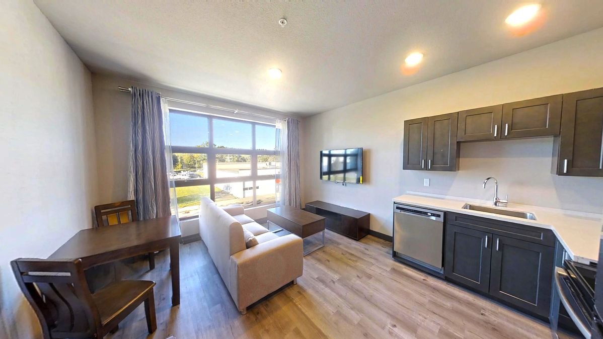 Living Kitchen 208