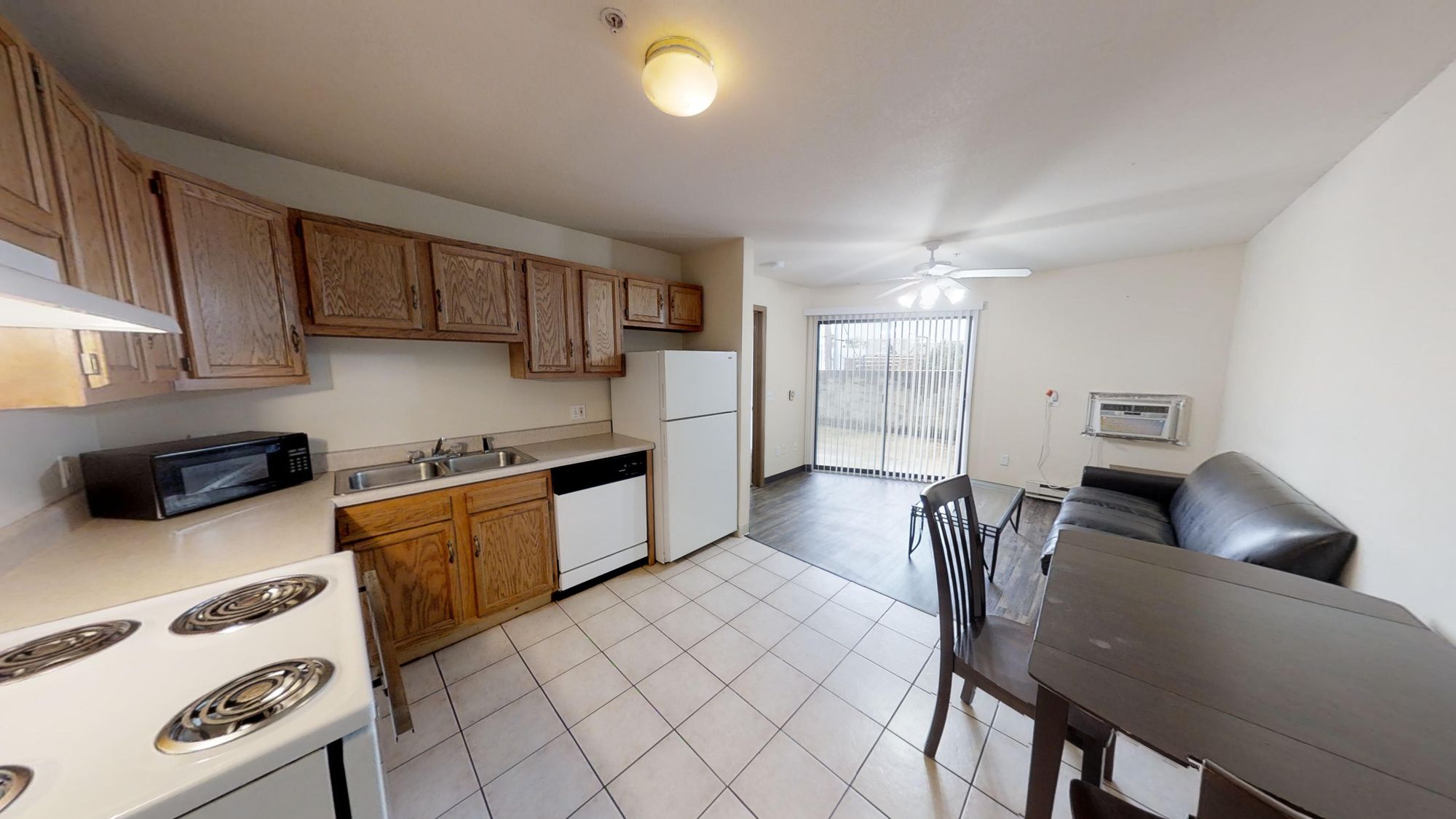 Living to Kitchen