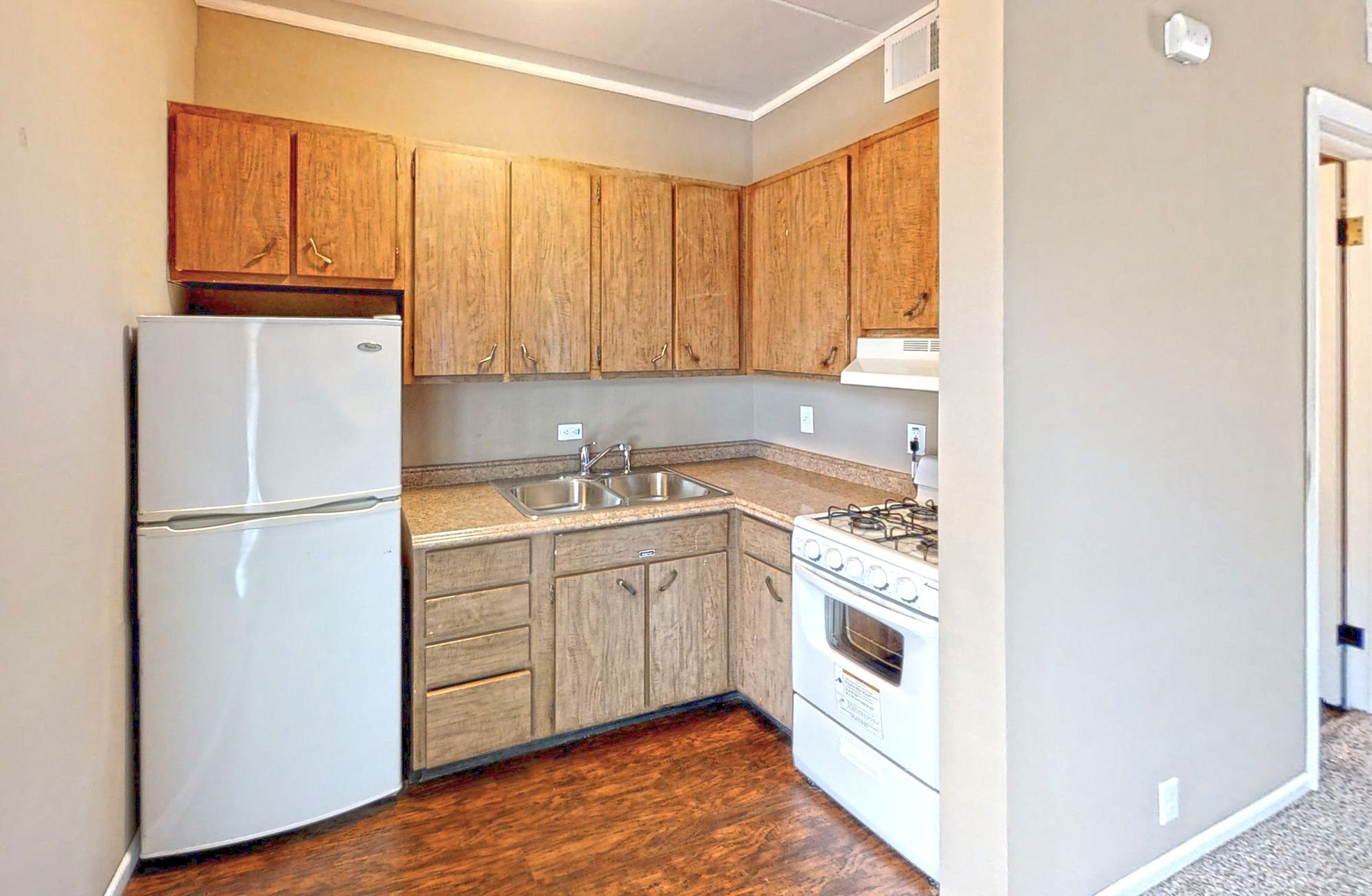 Kitchen 2