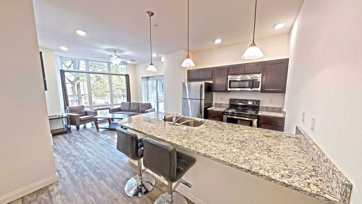 Kitchen thru