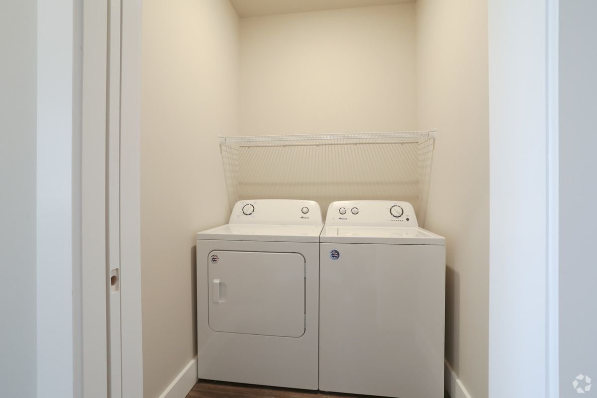 fields-south---price-slash---champaign-il-2-br-2-ba---in-unit-laundry