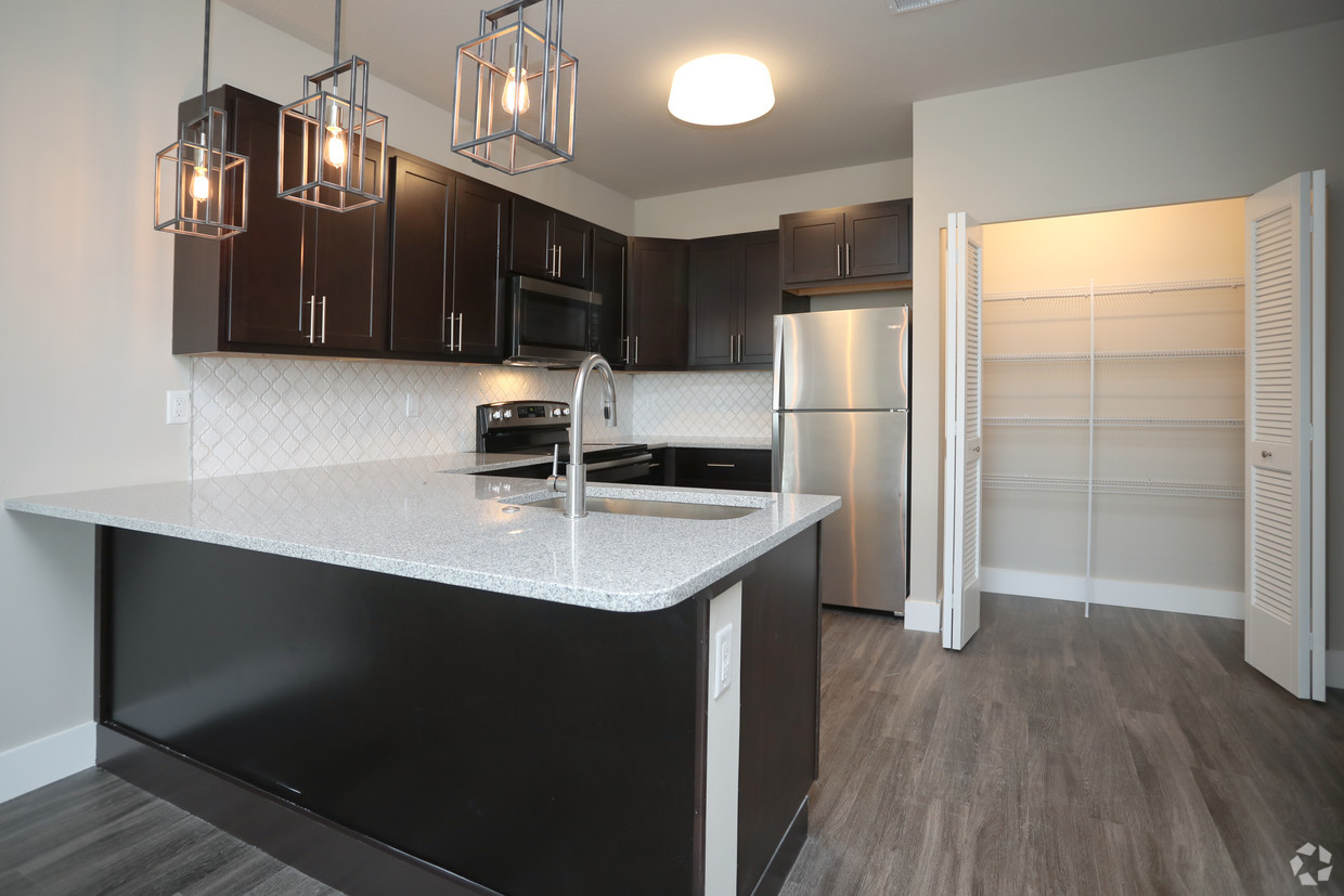 fields-south---price-slash---champaign-il-2-br-2-ba---kitchen