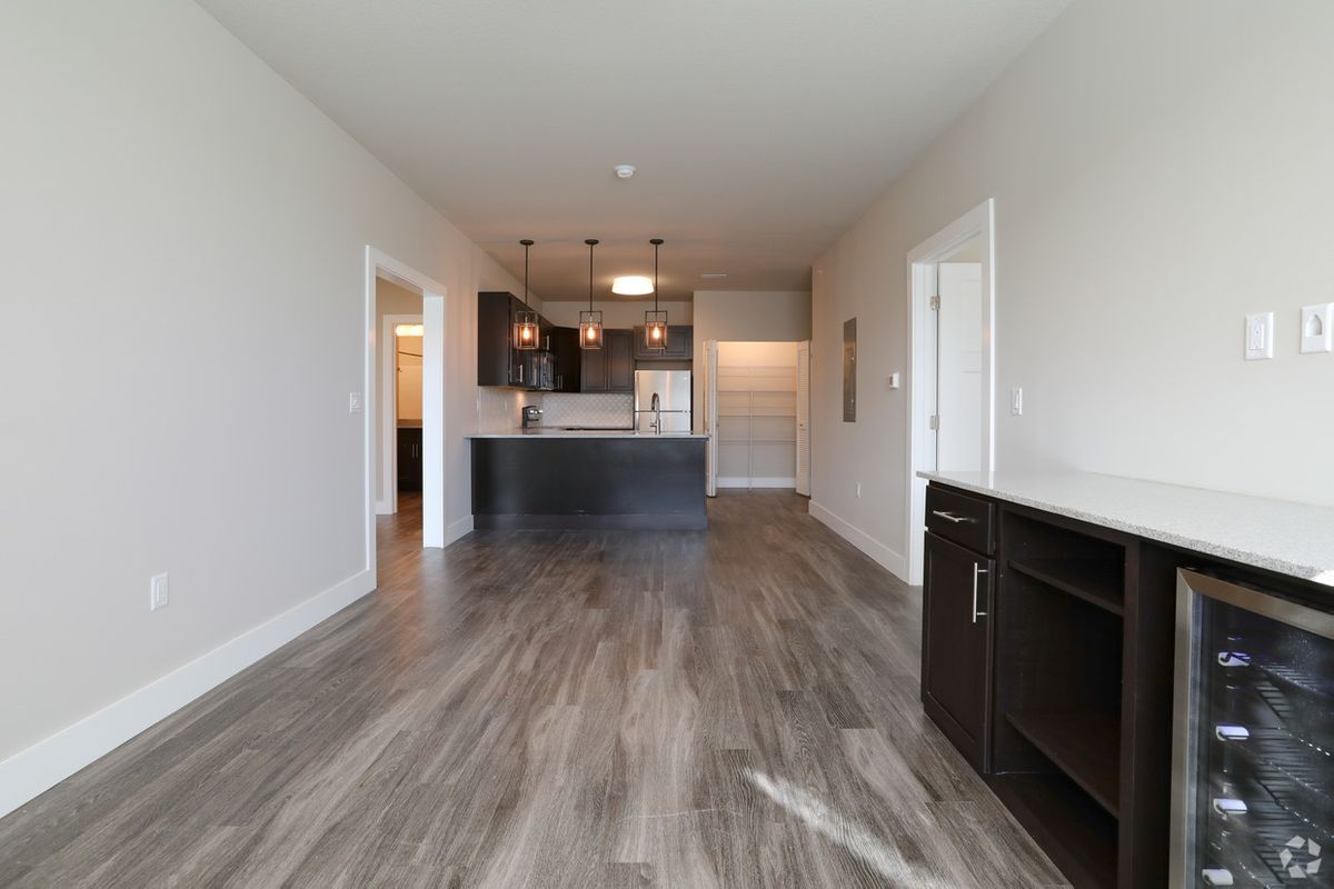 fields-south---price-slash---champaign-il-2-br-2-ba---living-room