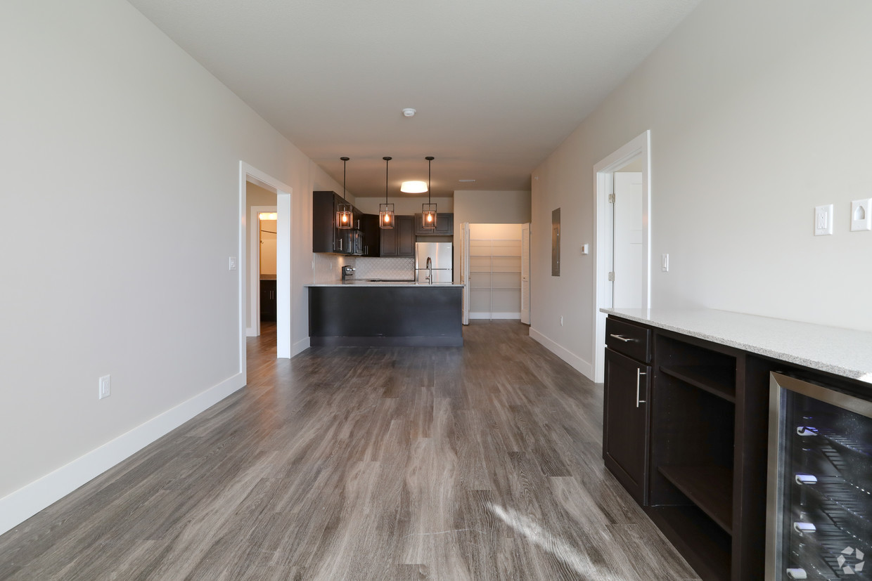 fields-south---price-slash---champaign-il-2-br-2-ba---living-room