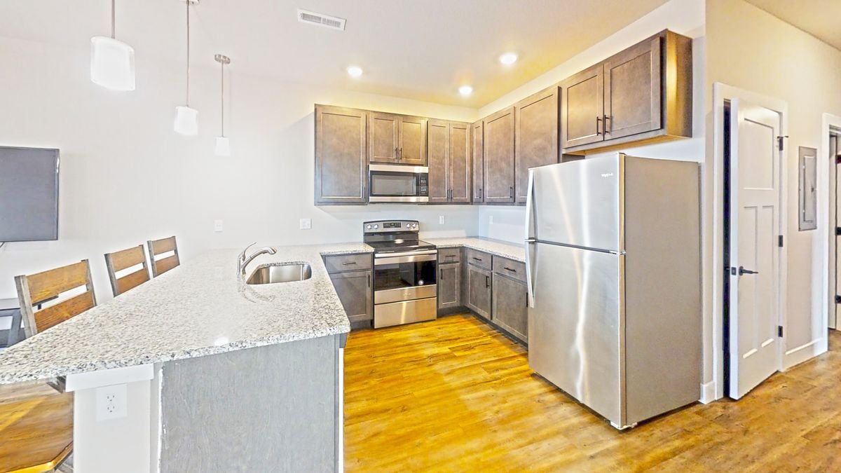 Kitchen 1