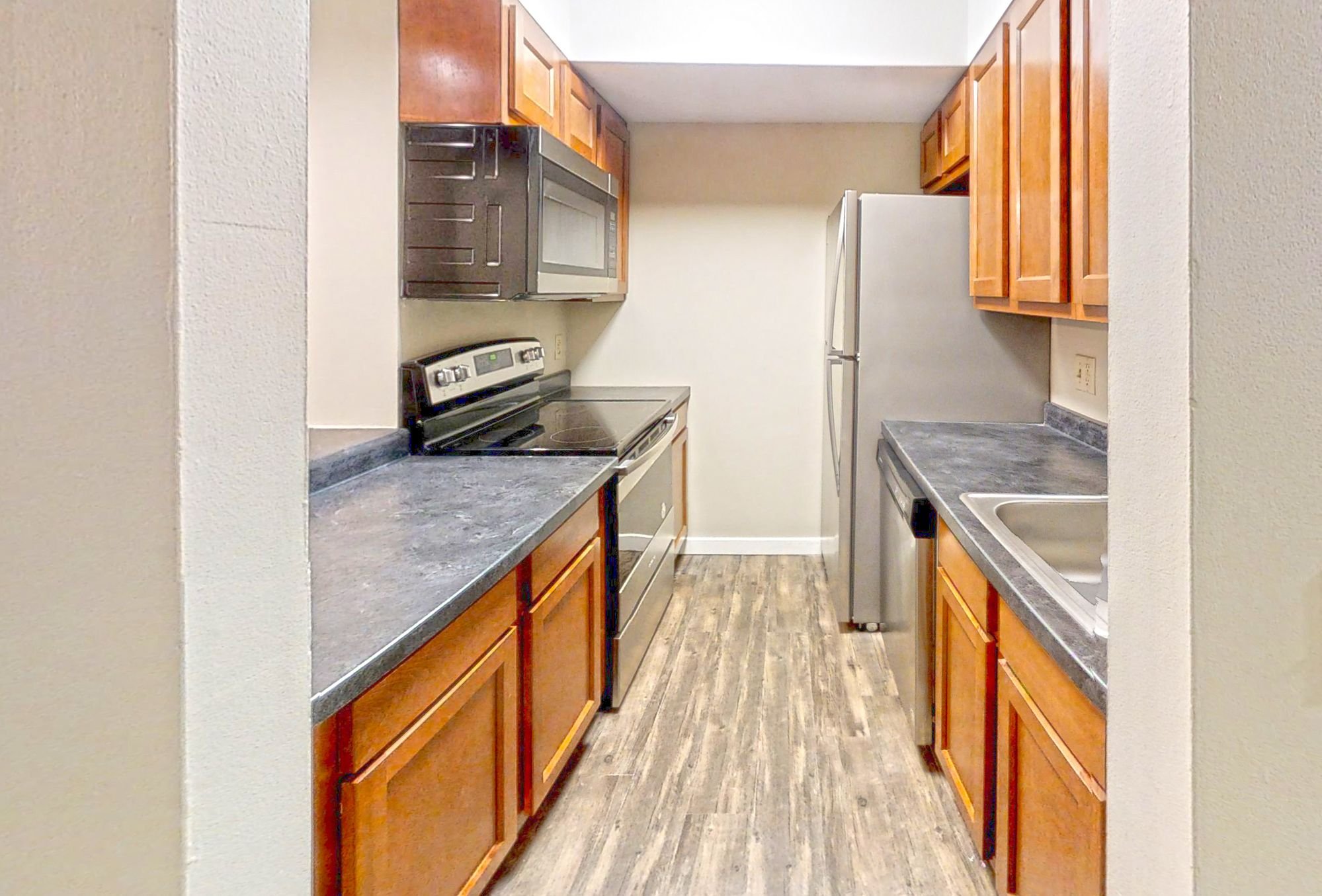 210-E-White-3-Kitchen