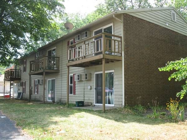 305-w-elm-st-unit-11-urbana-il-resize-17
