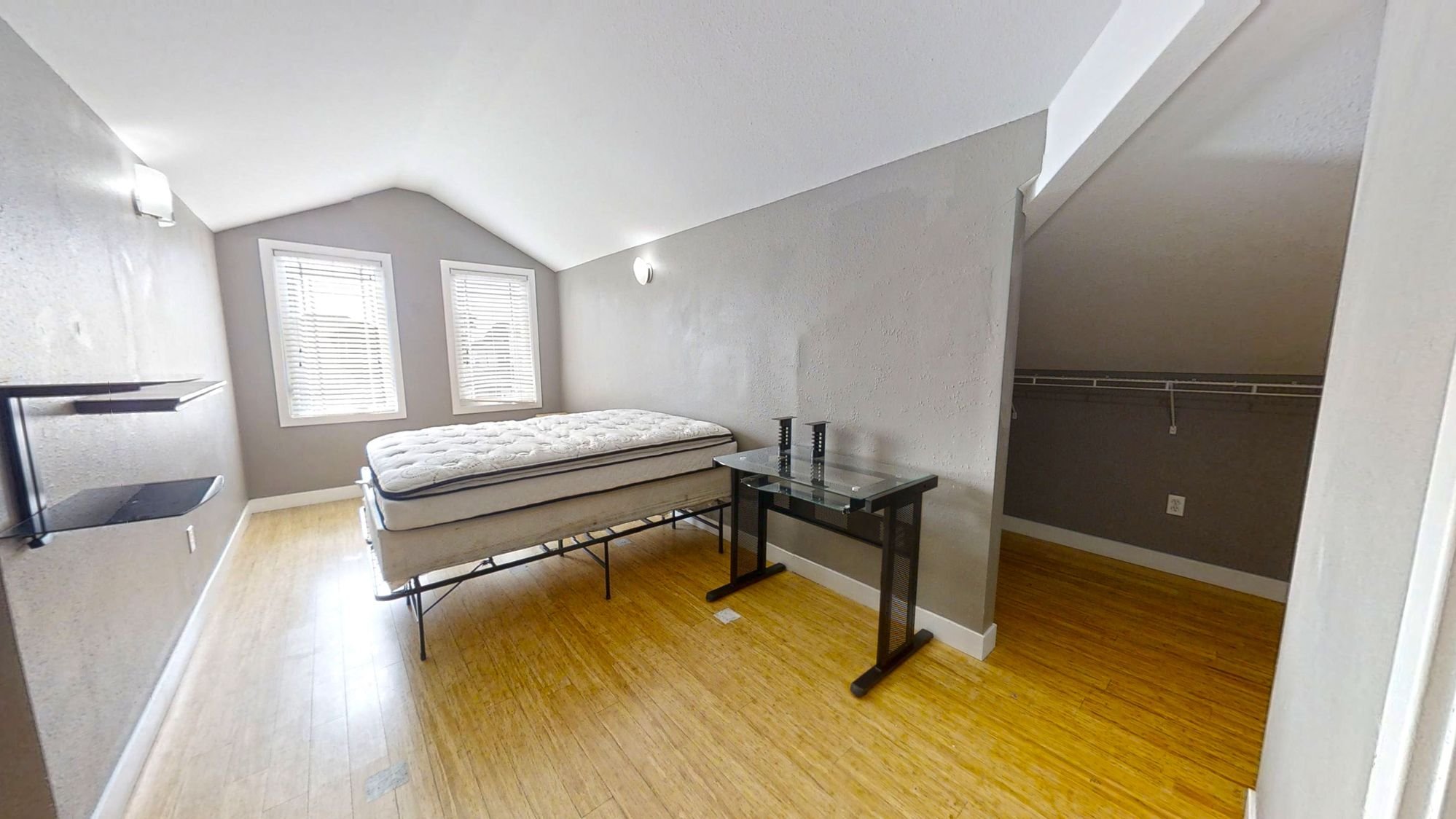 Bedroom 12