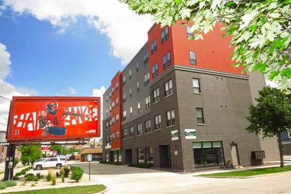501 E University