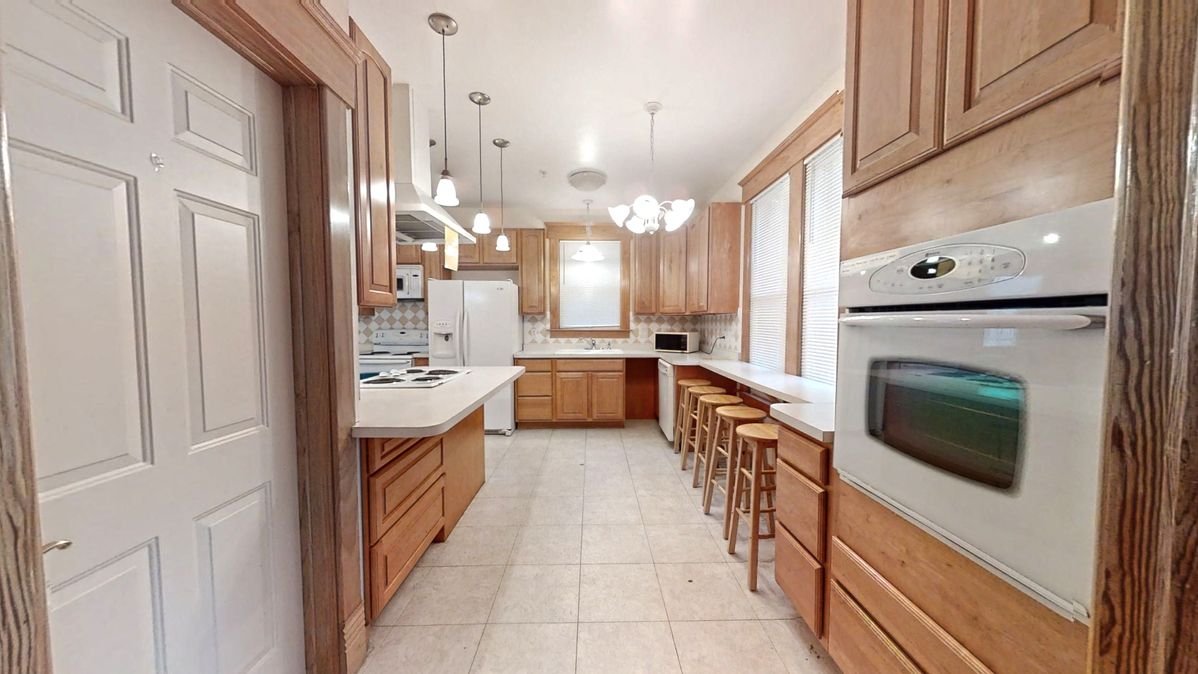 Kitchen 2