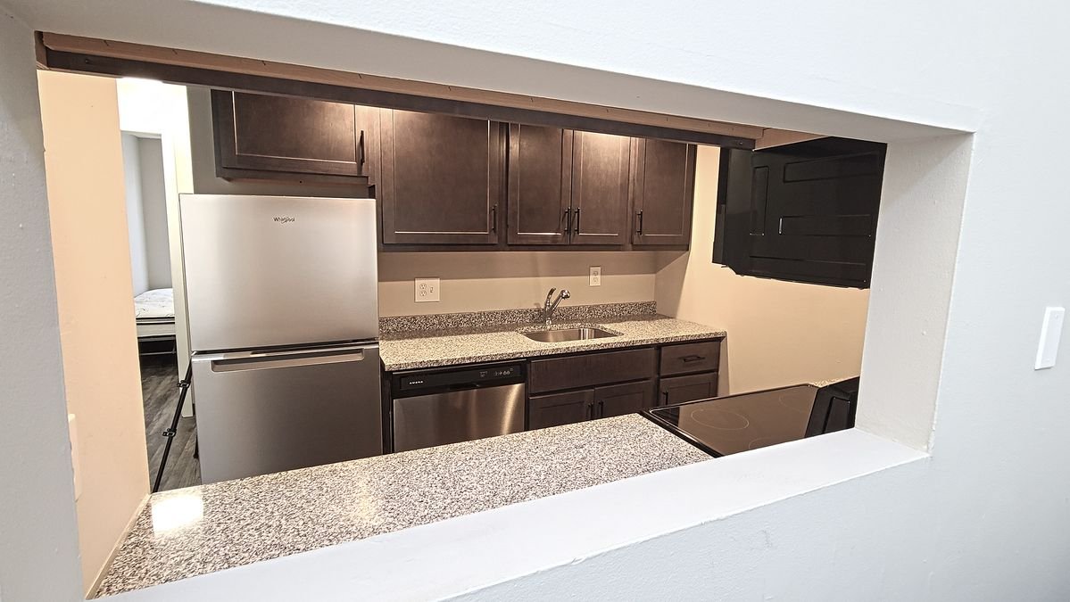 Kitchen 1