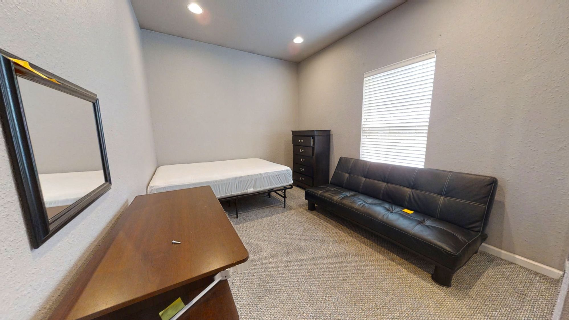 1005-S-Oak-St-B-06102021_202437