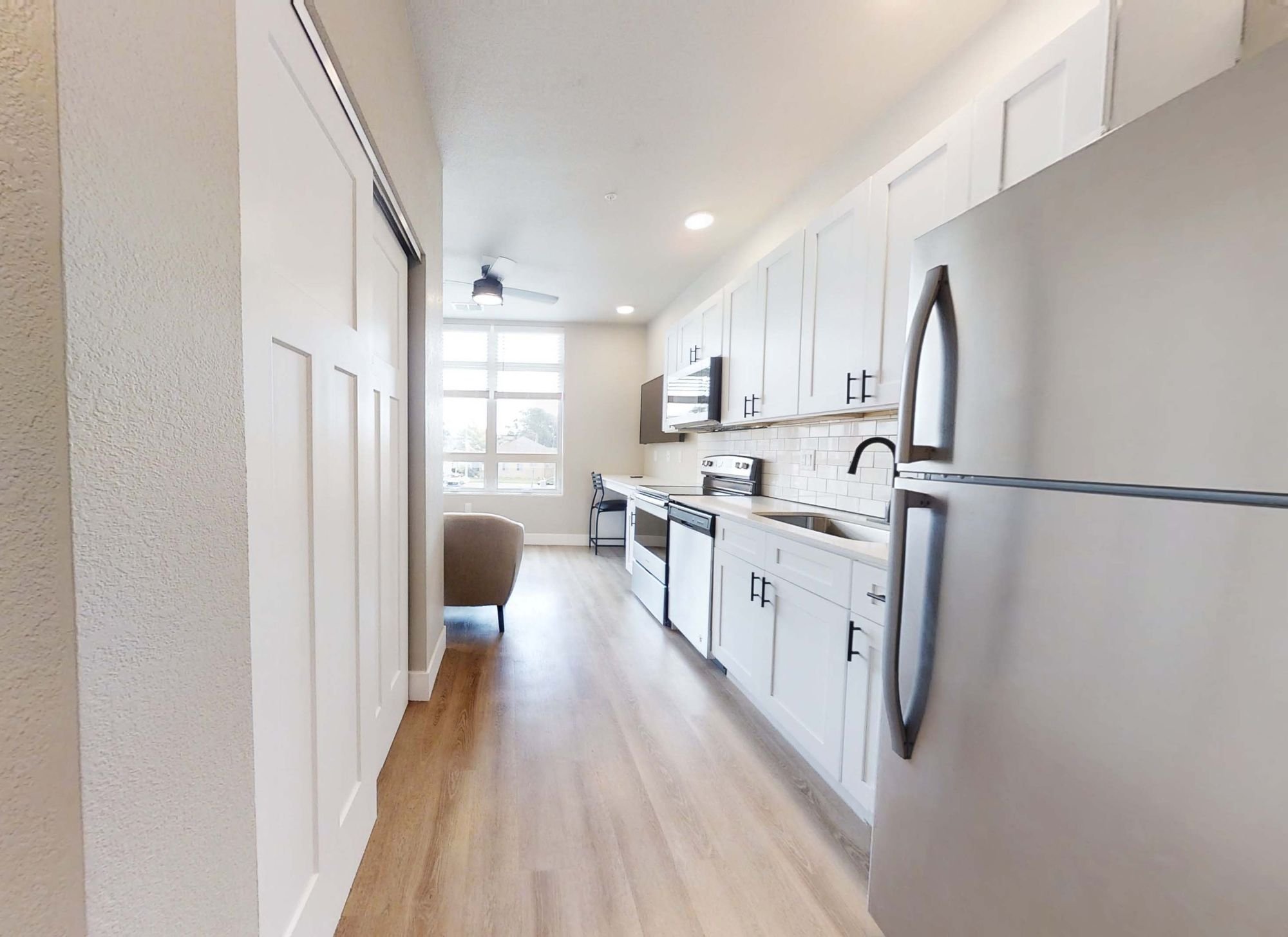 Kitchen 1