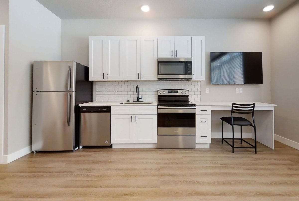309-W-Springfield-118-Kitchen