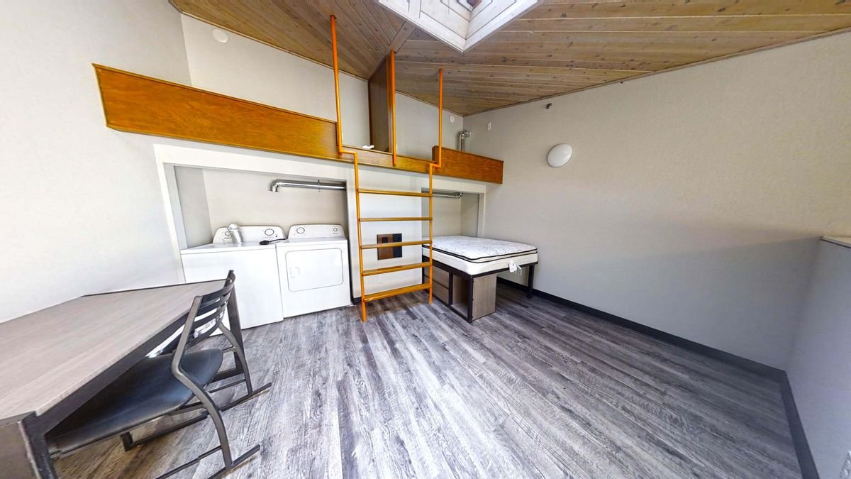 Bedroom and Laundry 2