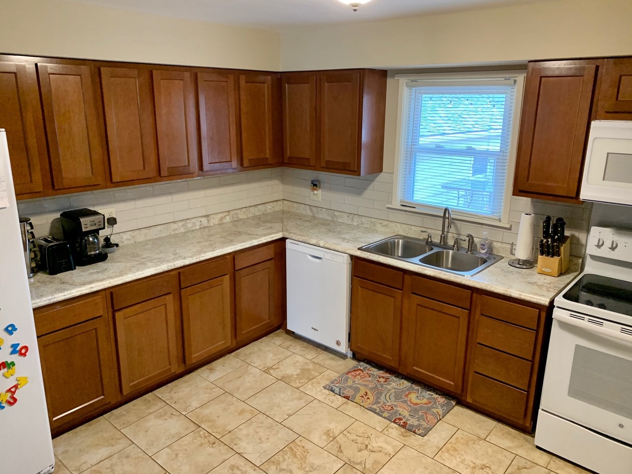 607-breen-kitchen-overview1