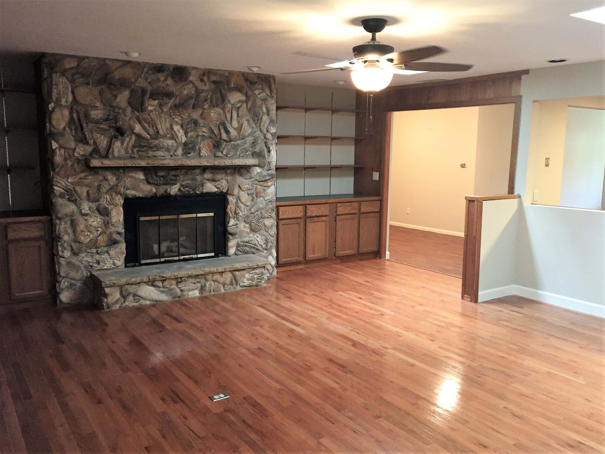 608-Breen-Family-Room-Fireplace
