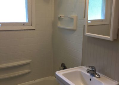 512-Breen-Bathroom-400x284