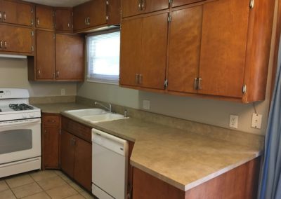 512-Breen-Kitchen-Cabinets-400x284