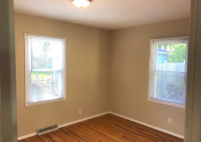 806-breen-bedroom2-1-400x284