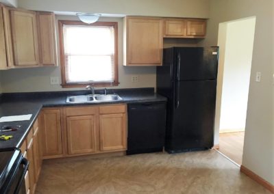 Breen-808-Kitchen-Window-400x284