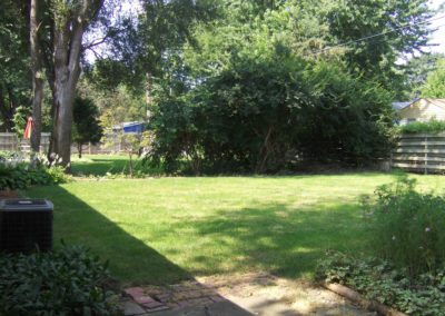 706-Breen-Backyard-400x284