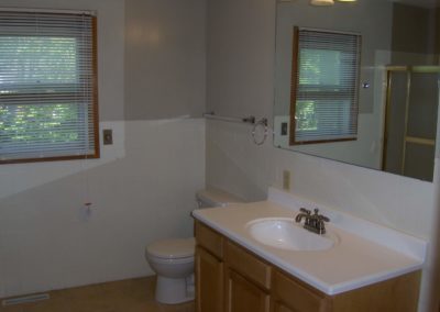 717-Balboa-Bathroom-400x284