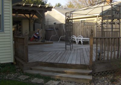 715-Balboa-Deck-400x284