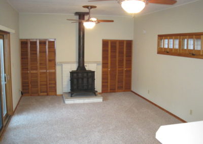 805-Richards-Family-Room-_-LowRes-400x284