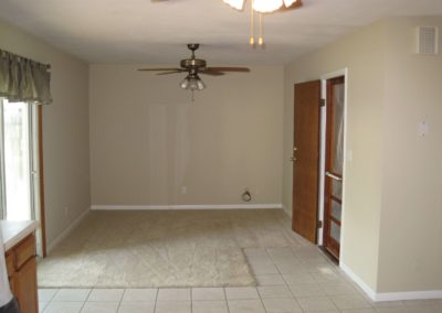 2403-Hathaway-Dining-Sitting-Area-400x284