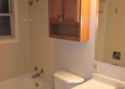 717-Breen-Bathroom-400x284