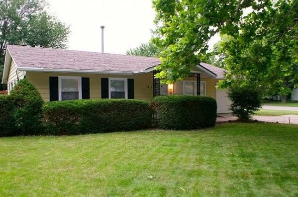 1714-Crescent-Front-Exterior-1