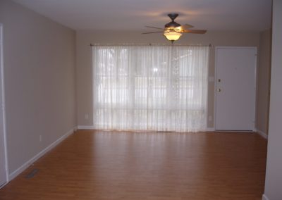1714-Crescent-Living-Room-400x284