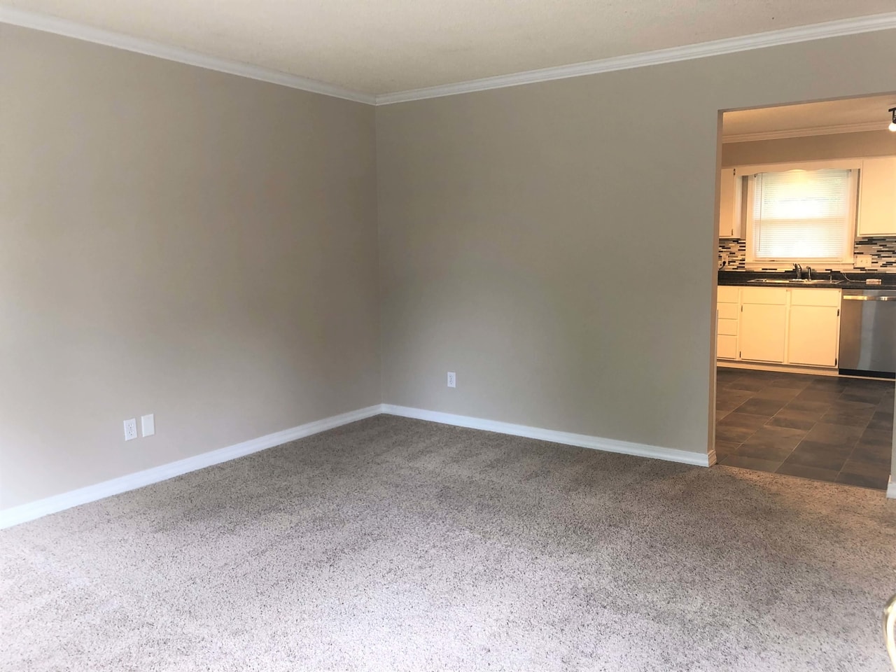 1819-Sadler-Living-Room-view-from-Entrance-door-1