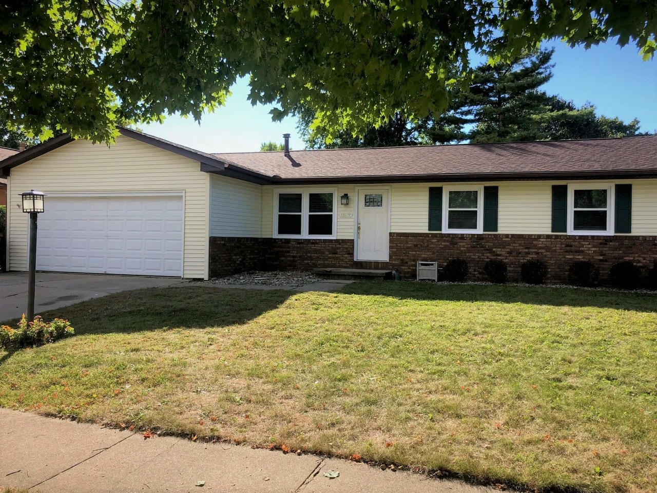 1819-Sadler-Front-Exterior-1