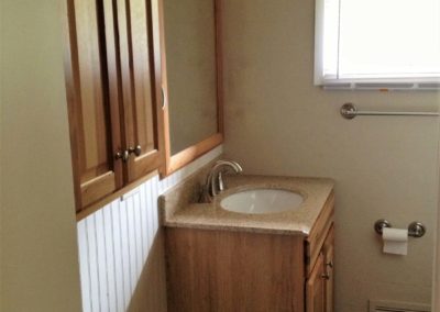 1908-Galen-Bathroom-400x284