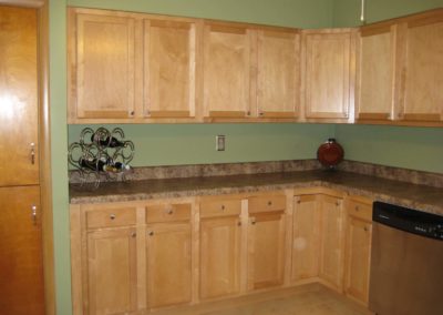 1604-Normandy-Kitchen-Cabinets-400x284