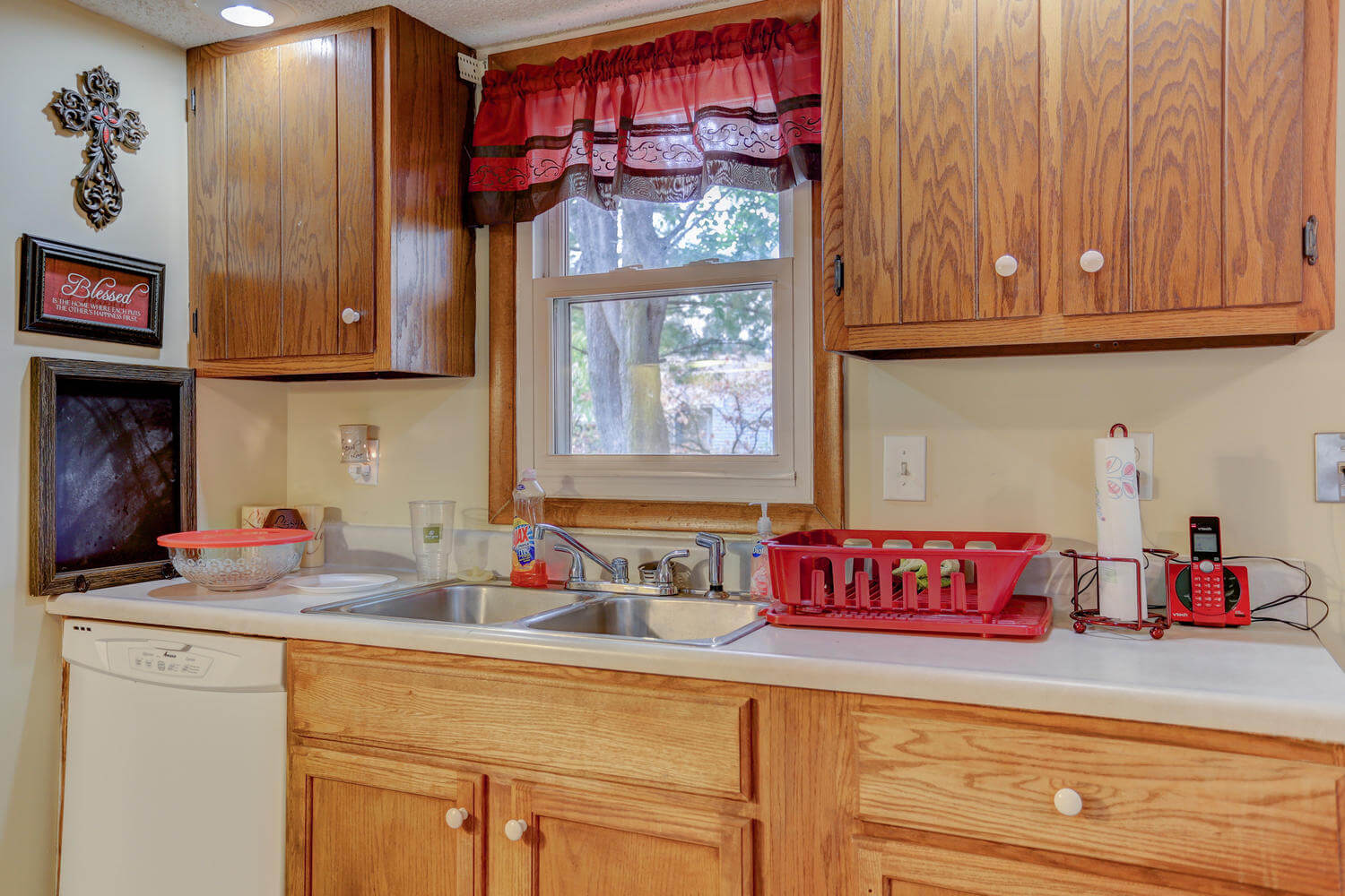 Sadler-1809-Kitchen-WindowSink