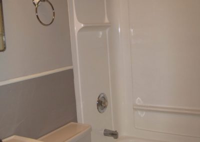 1727-Park-Haven-Bathroom-400x284