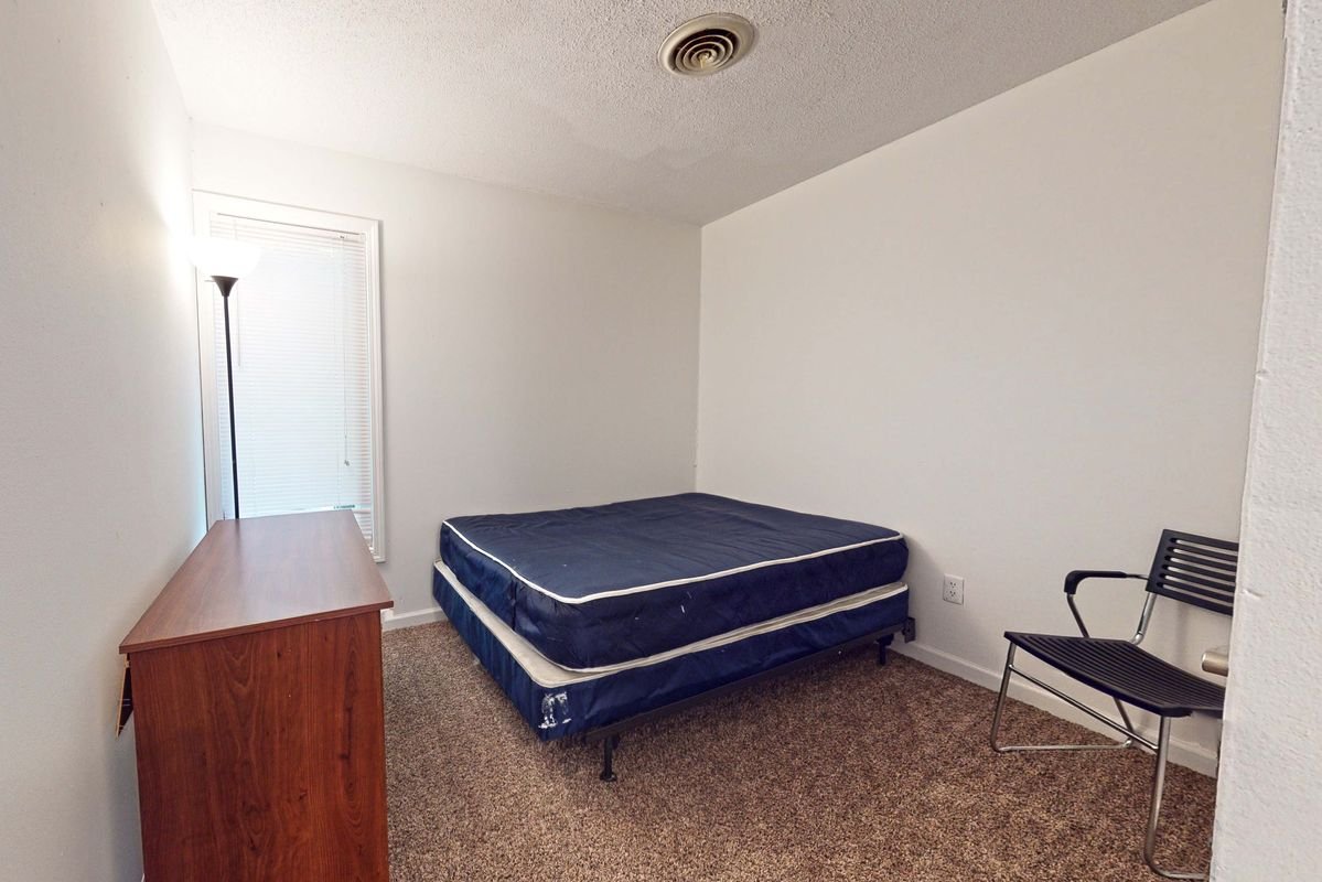 106-South-Coler-Avenue-05222022_192914