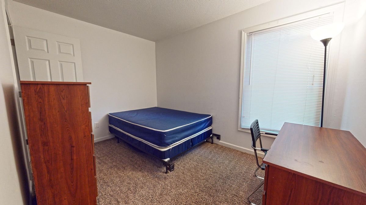 106-South-Coler-Avenue-05222022_192947