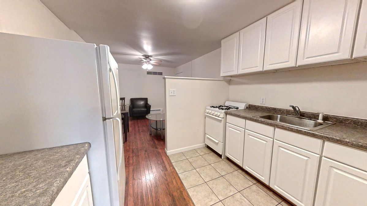 Kitchen 2