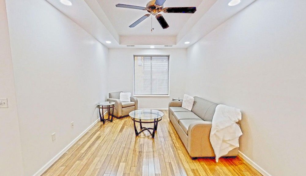2 bed living 2