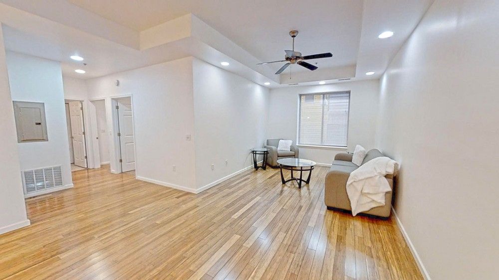 2 bed living