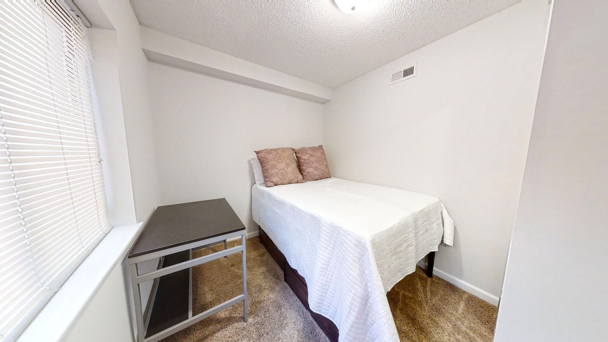 Bedroom 1-1