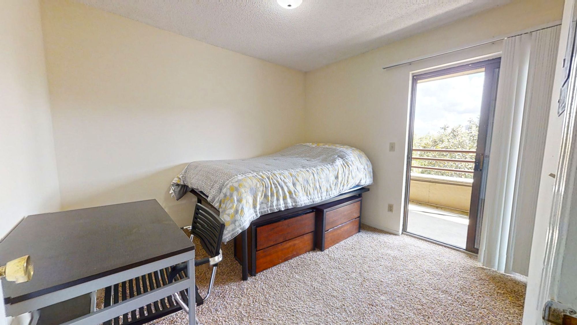 Bedroom 2-2
