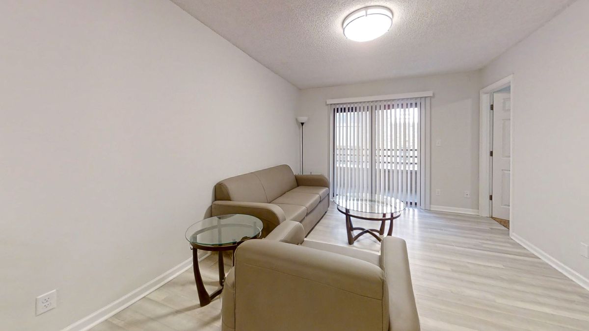 508-E-Clark-St-Apt-101-Living-Room