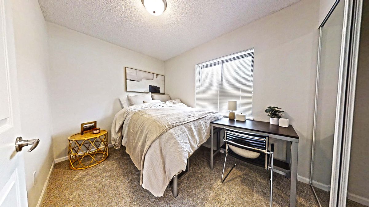 508-Clark-St-110-02092022_213643