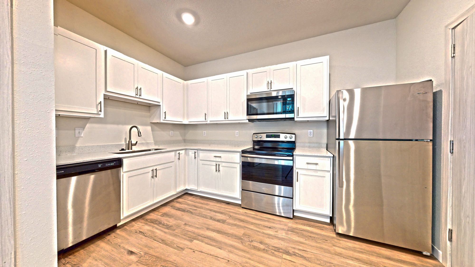 609-S-Randolph-St-105-07302022_125120