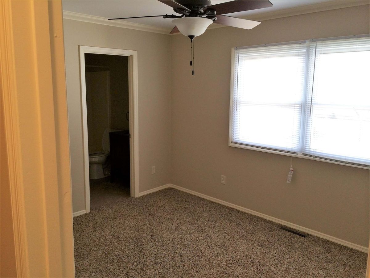 1811-Sadler-Master-Bedroom 1-1